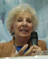 "Tengan memoria y estén a la altura del momento"