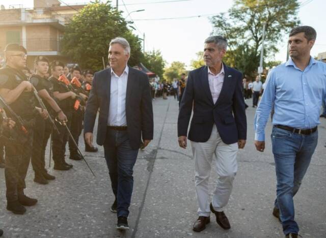 Llaryora lanzó el “Operativo Festivales 2024”-La Ola Digital