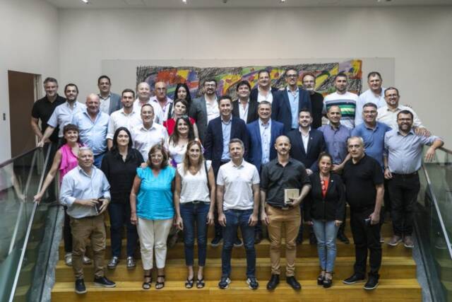 Compromiso de federalismo de la provincia