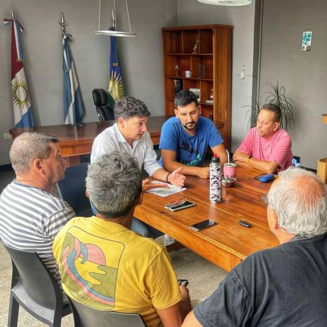 Embalse: reunión entre el municipio y el club náutico