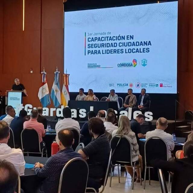 Villa Ciudad Parque: Capacitación en Seguridad