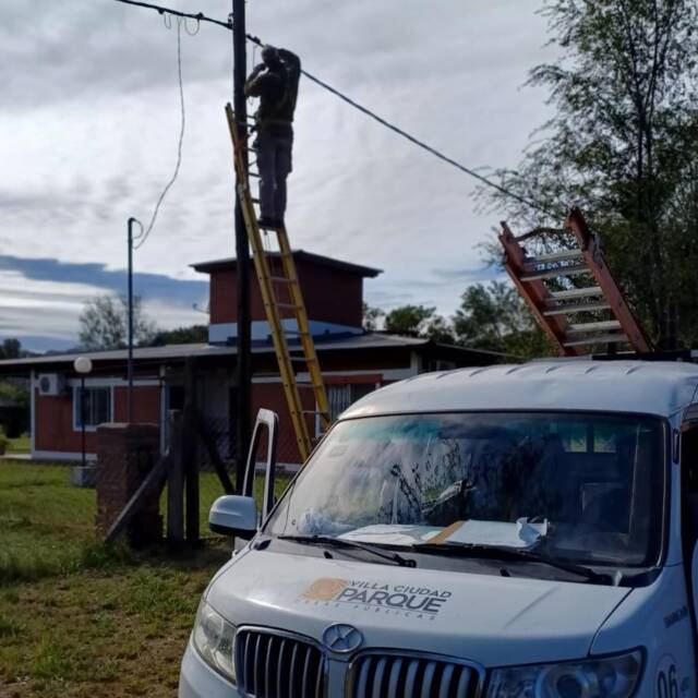 250 nuevas luminarias en Villa Ciudad Parque-La Ola Digital