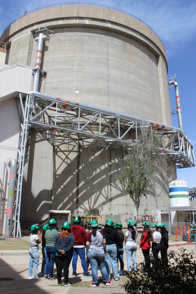 Inició una nueva edición de las pasantías educativas en la Central Nuclear Embalse-La Ola Digital
