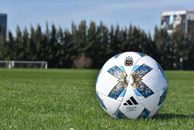 Todo listo para la doble jornada de fútbol internacional en Córdoba-La Ola Digital