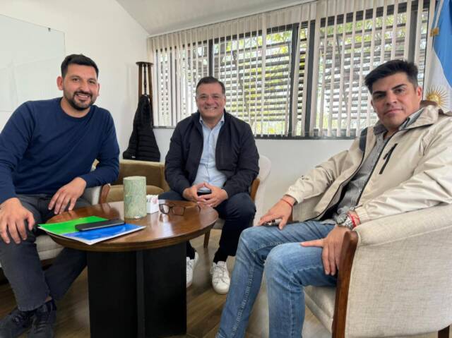 Autoridades de Embalse visitaron al presidente de la Agencia Córdoba Turismo de cara a la Fiesta de la Primavera-La Ola Digital