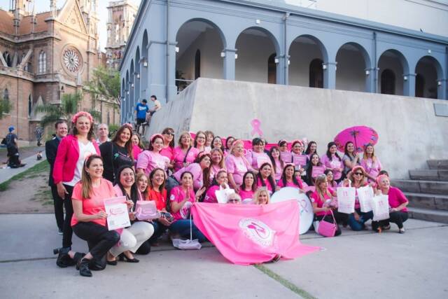 “Elijo cuidarme”: comenzó la campaña contra el cáncer de mama en Córdoba-La Ola Digital