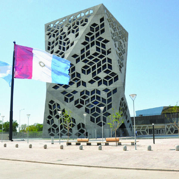 Este viernes cobran los jubilados provinciales