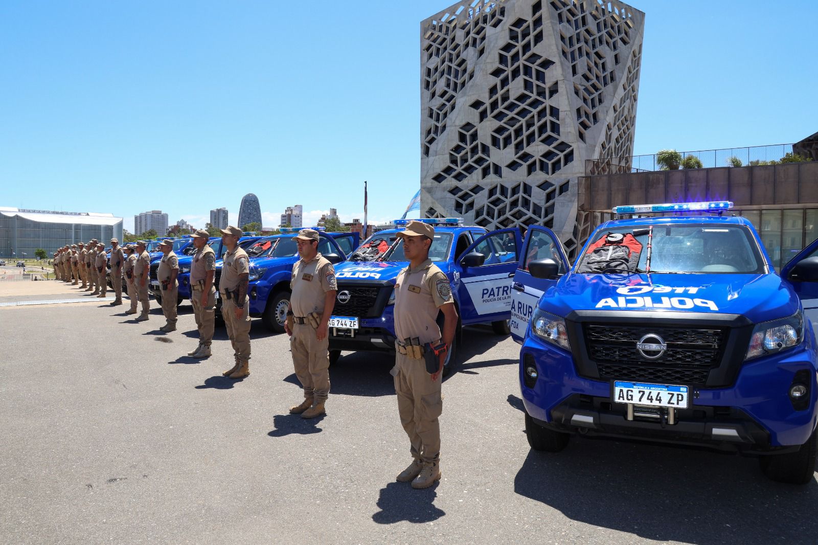 Las Patrullas Rurales se refuerzan con 30 nuevas camionetas-La Ola Digital