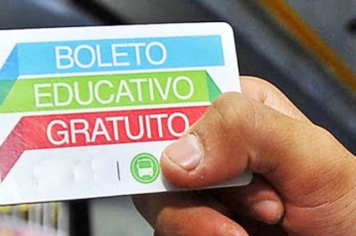 Mañana es el último día para usar el Boleto Educativo Cordobés-La Ola Digital