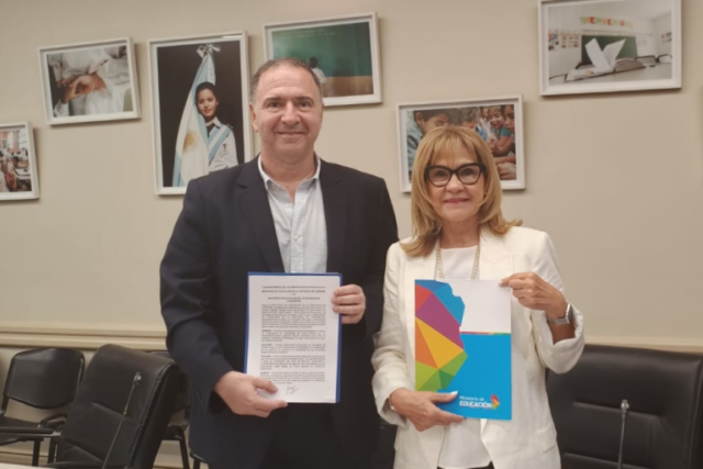 Convenio para fortalecer la educación entre Córdoba y Corrientes