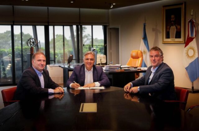 $4.500 millones a municipios y comunas para obras de mantenimiento de edificios escolares-La Ola Digital