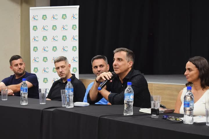 VCP: Convenio turístico con Arroyo Cabral
