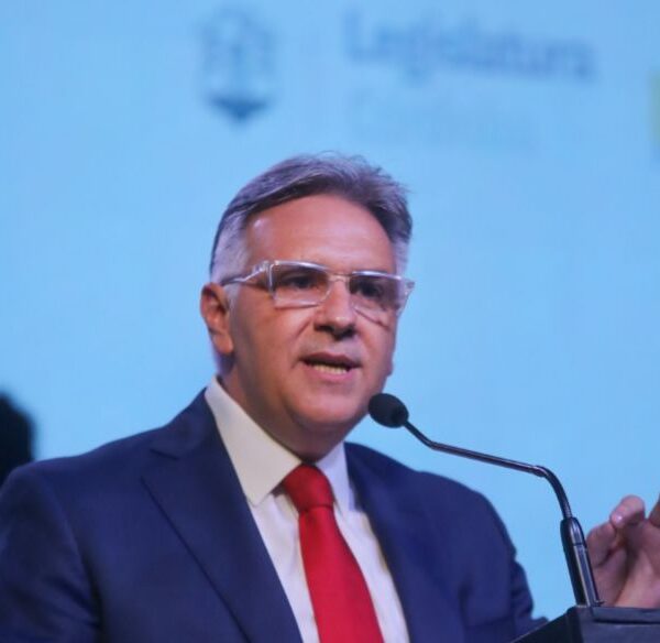 Llaryora lanza un ambicioso plan para la radicación de empresas e inversiones turísticas en el Noroeste y el Sur-La Ola Digital