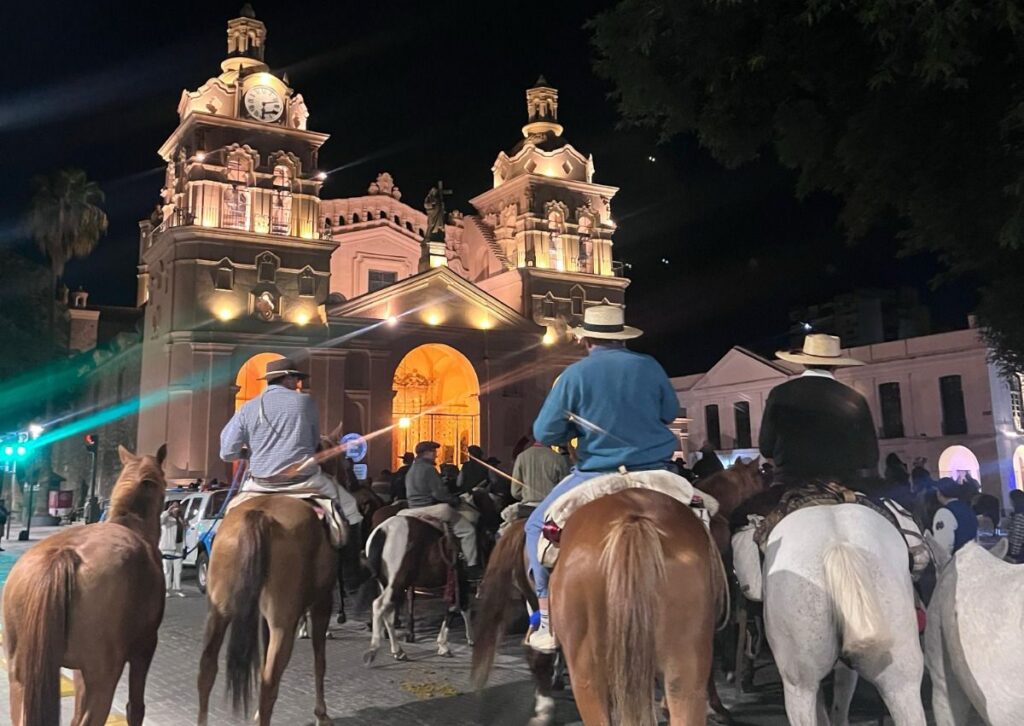 Ya está en marcha la tradicional Cabalgata Brocheriana-La Ola Digital