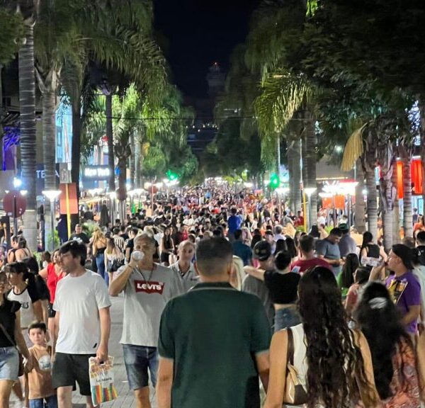 Córdoba vivió un fin de semana de Carnaval con gran movimiento turístico-La Ola Digital