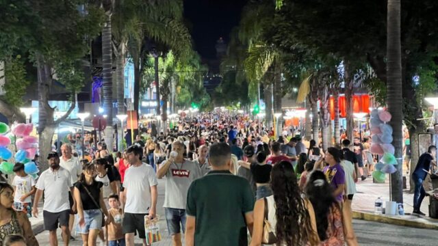 Córdoba vivió un fin de semana de Carnaval con gran movimiento turístico-La Ola Digital