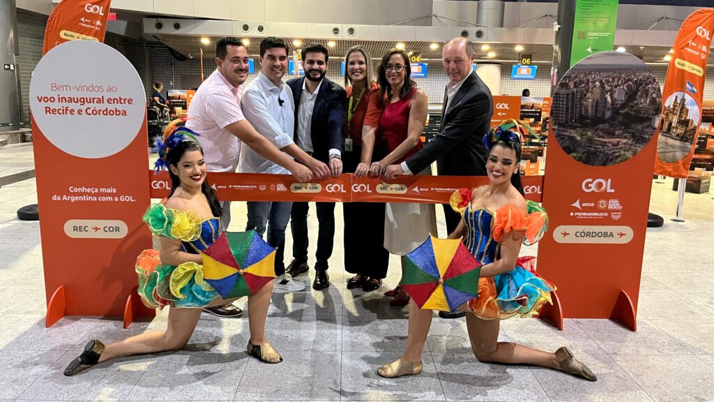 Córdoba conecta con Recife