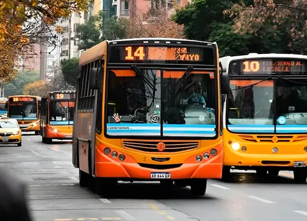 Paro de colectivos urbanos confirmado para este martes