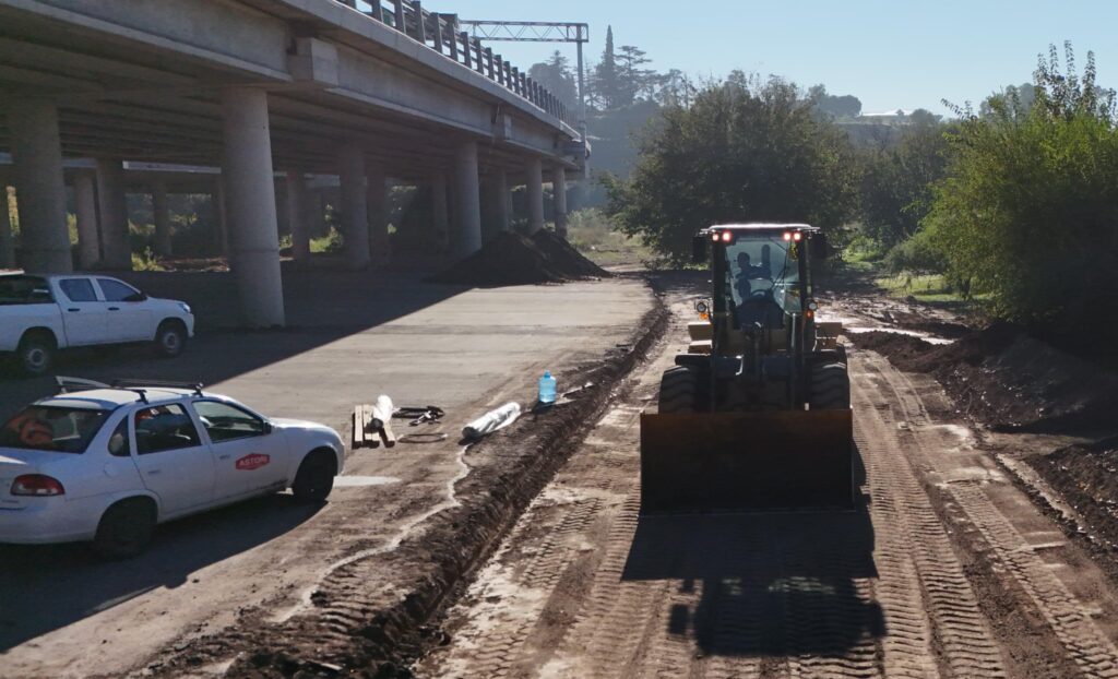 Comenzó la construcción de estacionamientos para 3.000 vehículos en el Polo Kempes-La Ola Digital