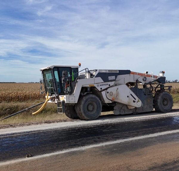 Río Tercero: Avanza la repavimentación de rutas provinciales-La Ola Digital
