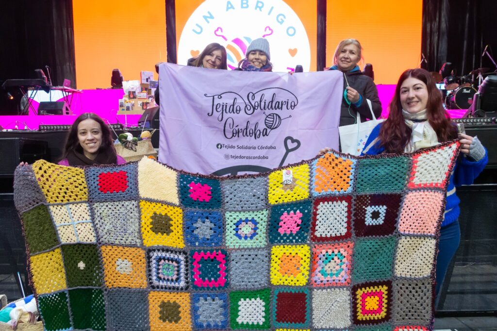 “Un Abrigo al Corazón”
