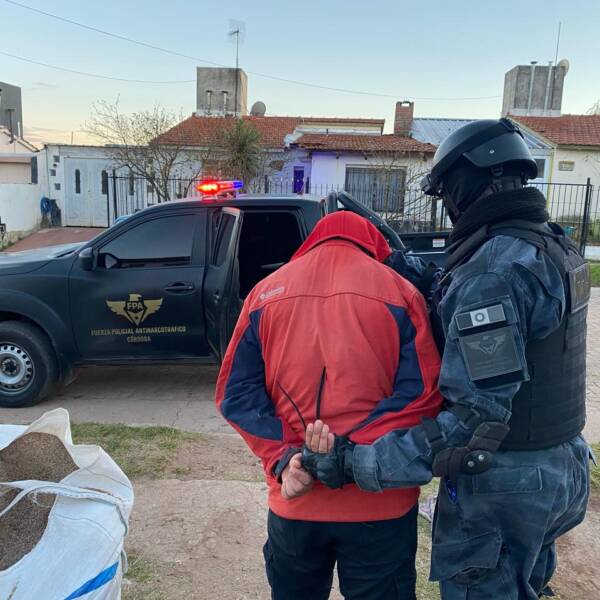 Detienen a un delivery de drogas en Embalse