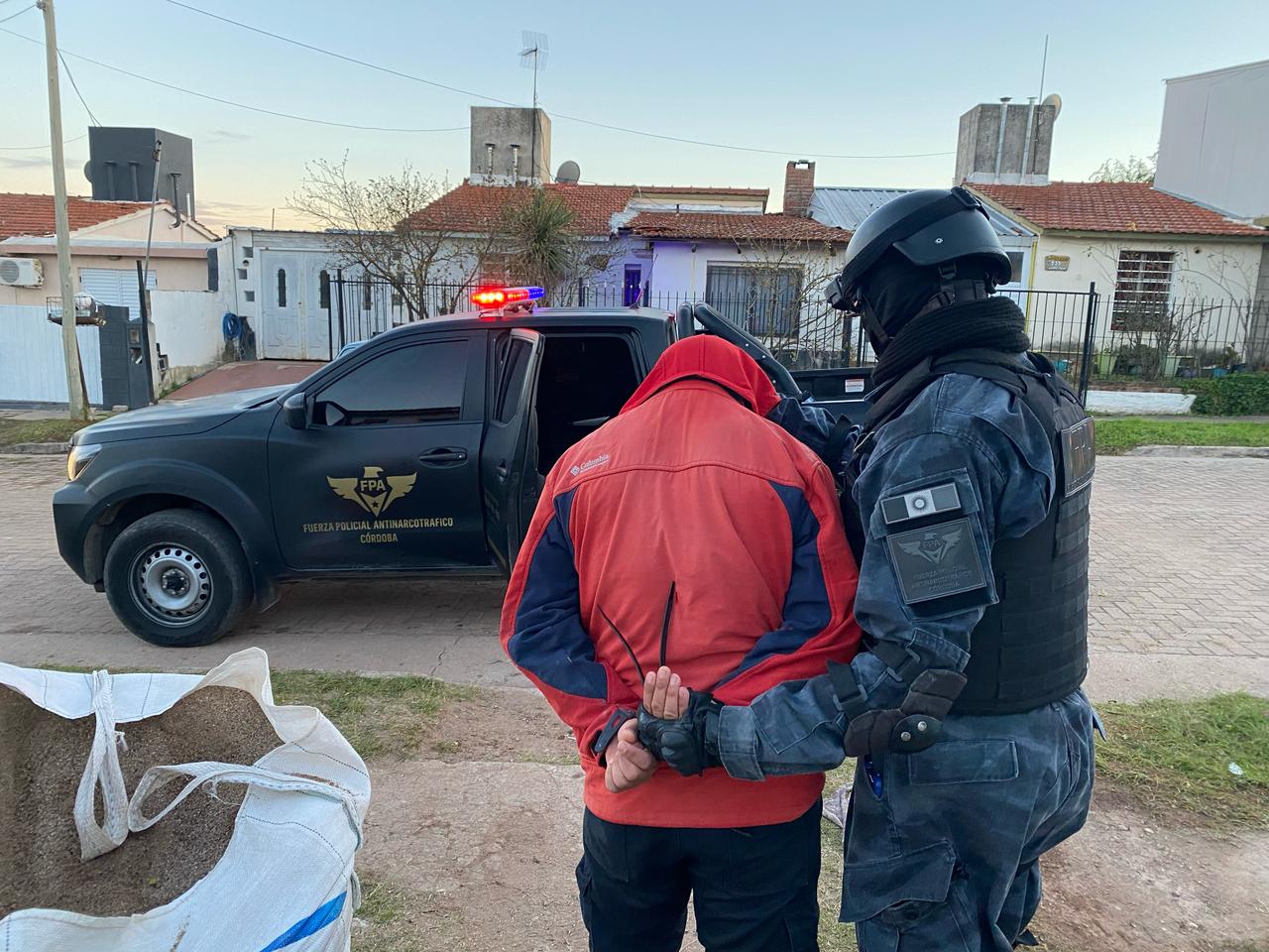 Detienen a un delivery de drogas en Embalse