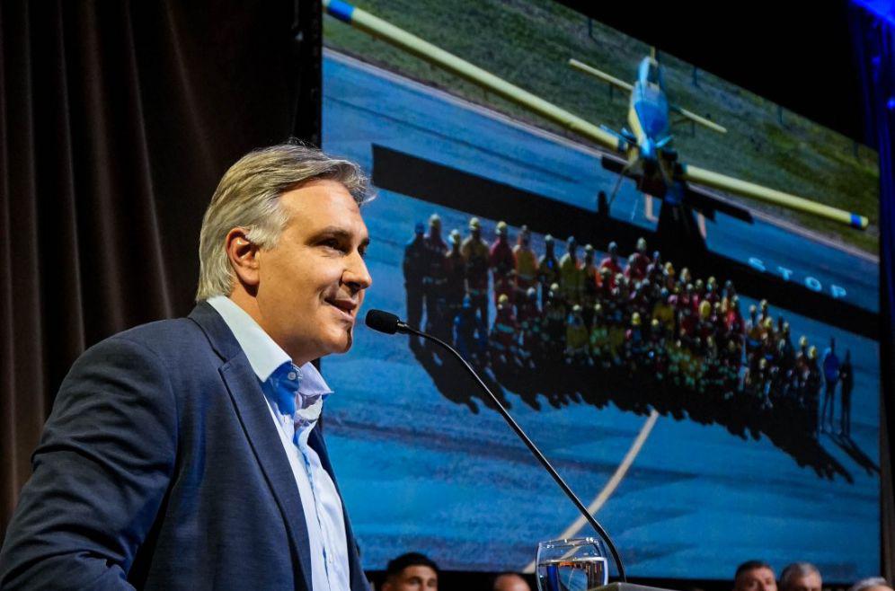 Córdoba fortalece el sistema provincial de bomberos voluntarios con una inversión histórica-La Ola Digital