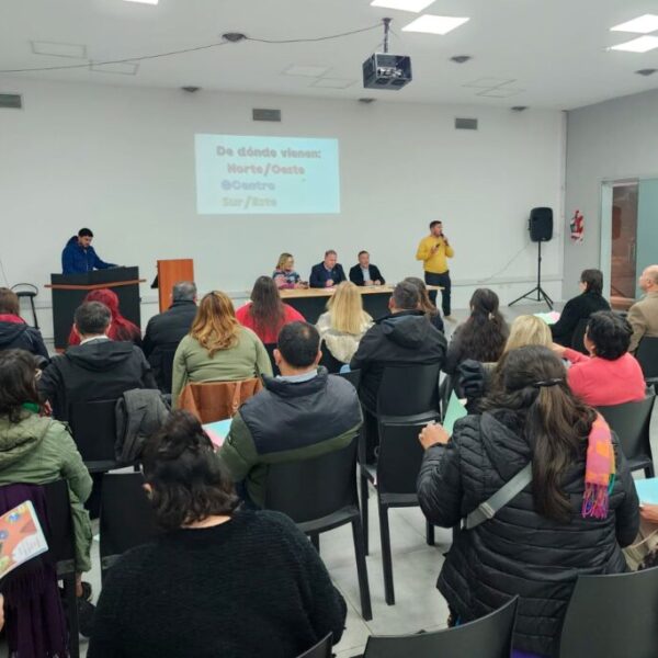 Organizaciones sociales y Educación trabajan en conjunto