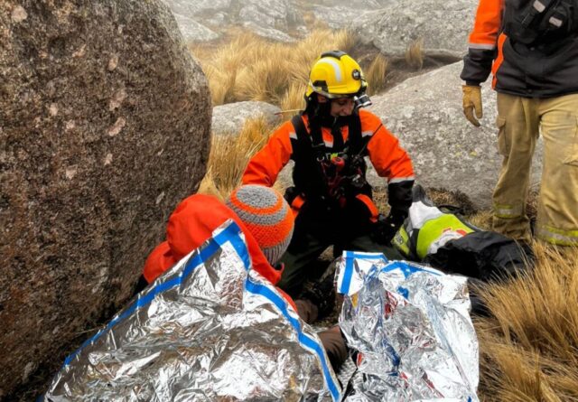Operativo de rescate en el Cerro Champaquí por un hombre con fractura-La Ola Digital