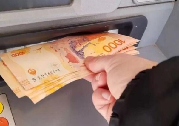 El próximo viernes los jubilados provinciales cobrarán el bono de $100 mil-La Ola Digital