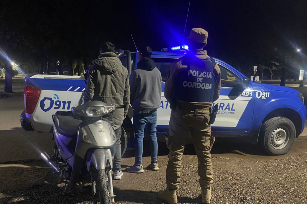 Detienen a dos personas por inicio de incendio