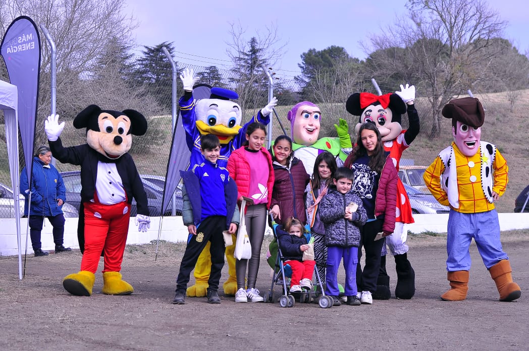 Teatro Itinerante en el mes de las infancias