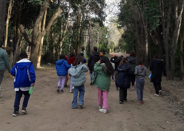 Salidas ambientales educativas en Villa Ciudad Parque-La Ola Digital