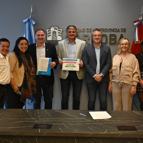 Educación en Córdoba: 28 municipios recibieron aportes por más de $70 millones-La Ola Digital