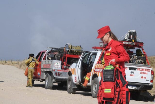 Continúa el riesgo extremo de incendios en Córdoba para jueves y viernes-La Ola Digital