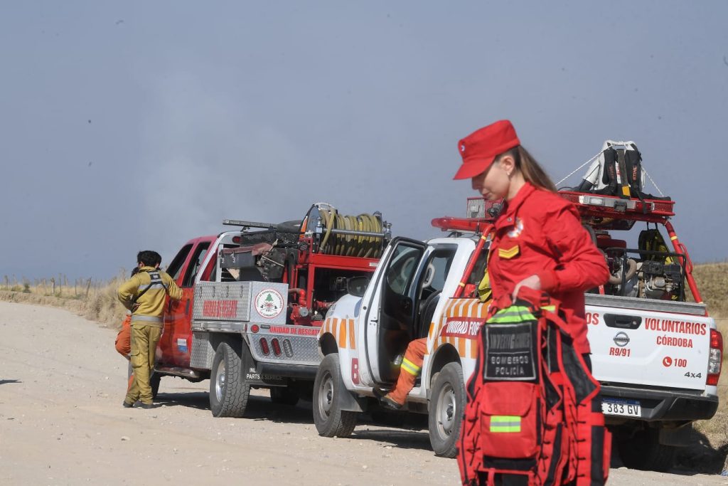 Continúa el riesgo extremo de incendios en Córdoba para jueves y viernes-La Ola Digital