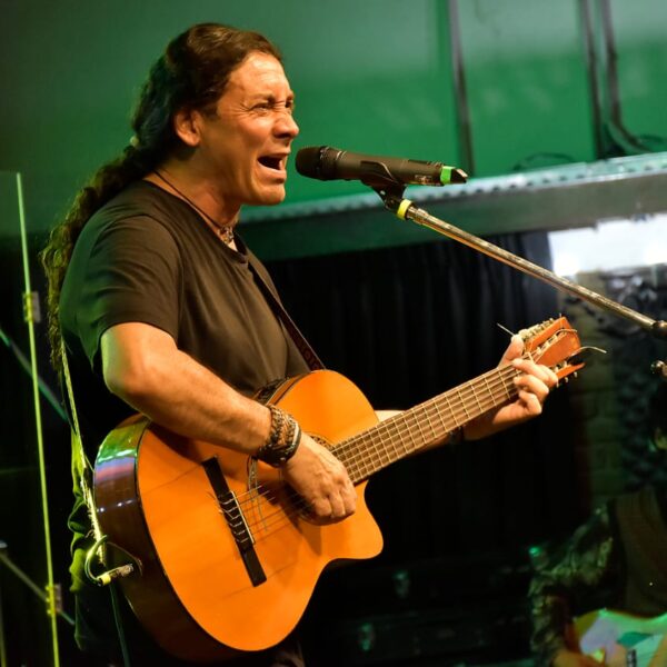 «Un Canto a la vida» hizo su presentación en Embalse