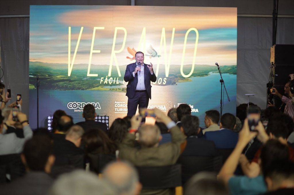 Córdoba lanzó la campaña de verano 2025-2026-La Ola Digital