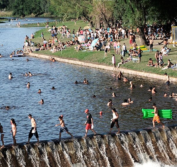 Más de 240 mil turistas visitaron Córdoba este fin de semana largo-La Ola Digital