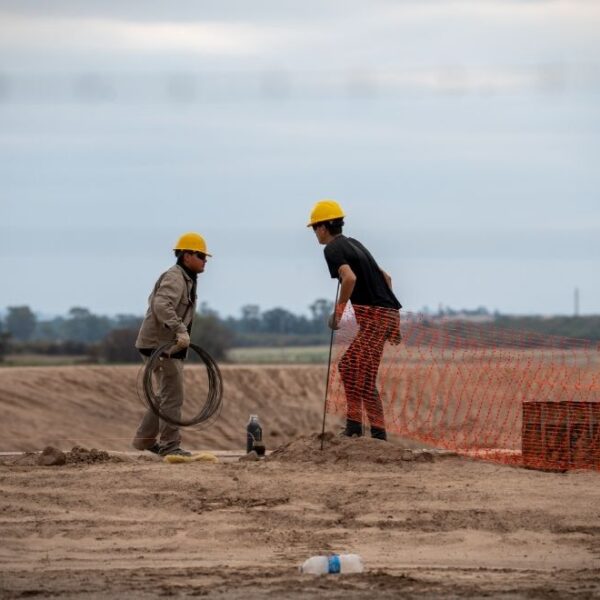La obra cloacal superó el 75% de su primera etapa en Almafuerte-La Ola Digital