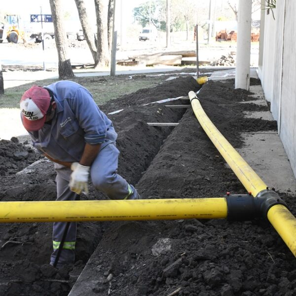 Más de 190 escuelas del interior se conectaron al gas natural este año-La Ola Digital