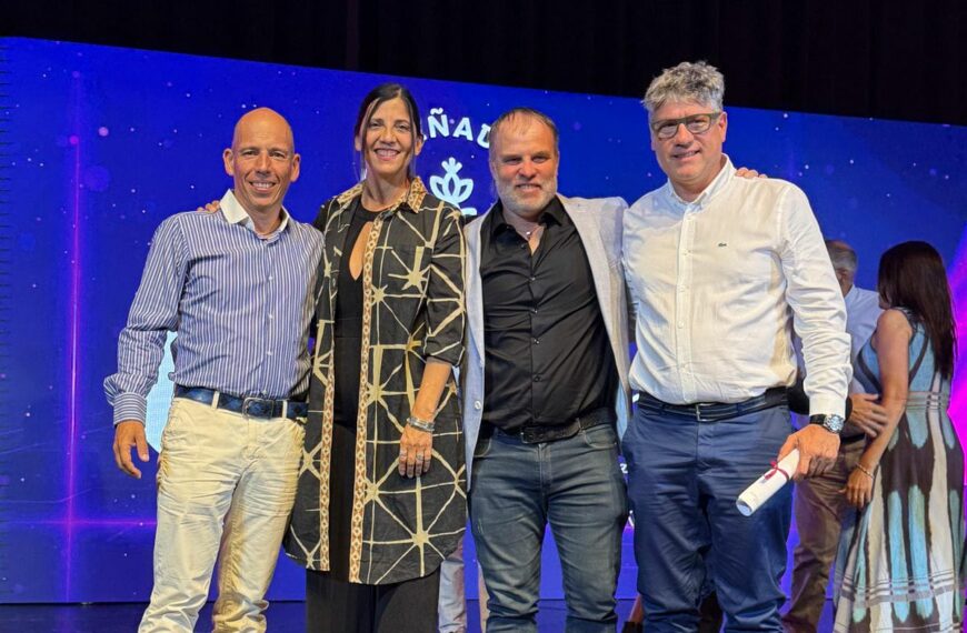 Orgullo calamuchitano: "Sembradores de Agua" recibió el premio Bitácora de Plata-La Ola Digital