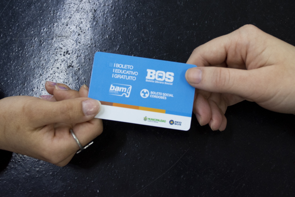 Córdoba pide a Nación el envío de fondos para sostener el transporte interurbano y el Boleto Educativo-La Ola Digital