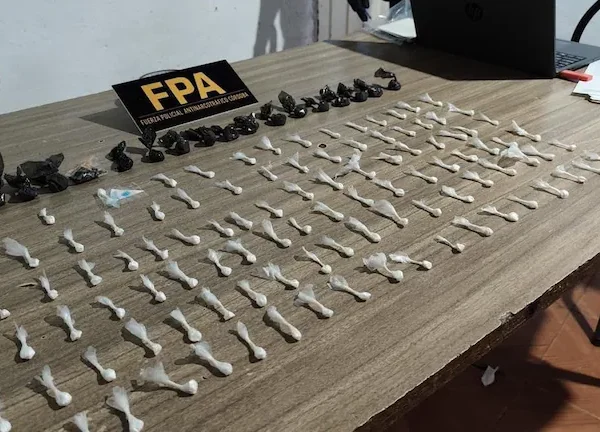 Cayeron cuatro dealers en Córdoba