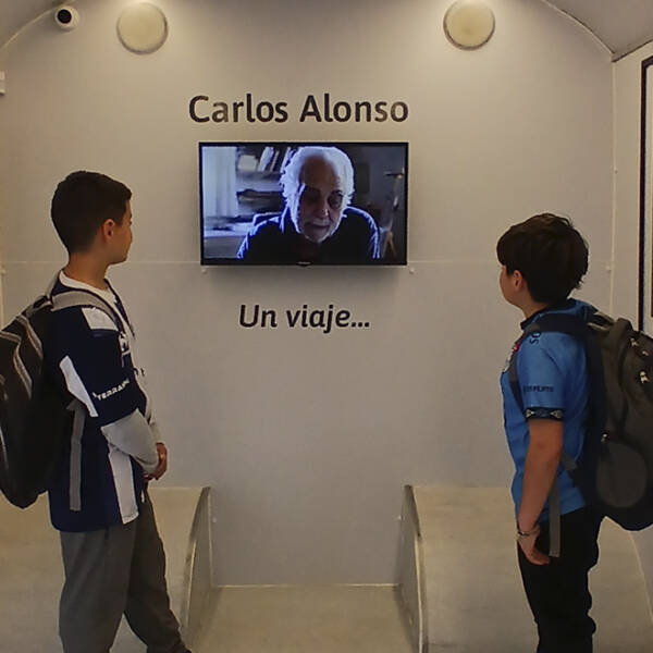 El Museo Rodante de la Provincia pone en valor la obra de Carlos Alonso