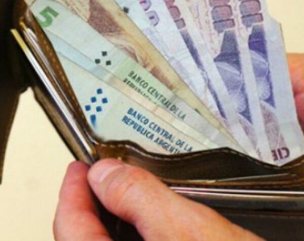 Este viernes cobrarán los jubilados y comenzará el pago de haberes a los activos provinciales-La Ola Digital