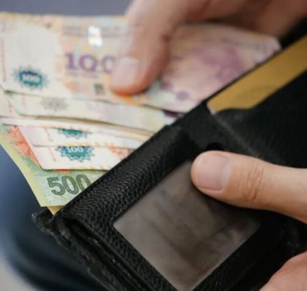 Alerta en Córdoba: el empleo y los salarios, la principal preocupación social-La Ola Digital