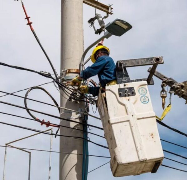 Anuncian corte general de energía eléctrica en Santa Rosa para mañana-La Ola Digital