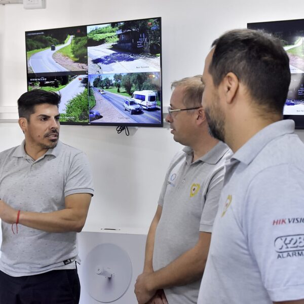 Embalse inauguró el nuevo Centro de Monitoreo-La Ola Digital